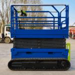 8.8–15.8 m Crawler Scissor Lift thumbnail 3