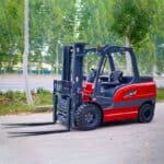 5 Ton Electric Forklift thumbnail 2