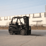 3-Ton Electric Forklift thumbnail 2