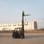 3-Ton Electric Forklift thumbnail 5